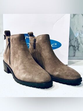 Aqua College Suede Side-Zip Ankle Boots NIB